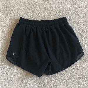 LULULEMON HOTTY HOT SHORT II